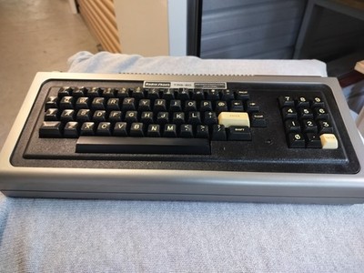 TRS-80 Model I  (Restored ) Level II 1.3 16K