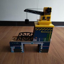BRIO wooden rail crane 699aad