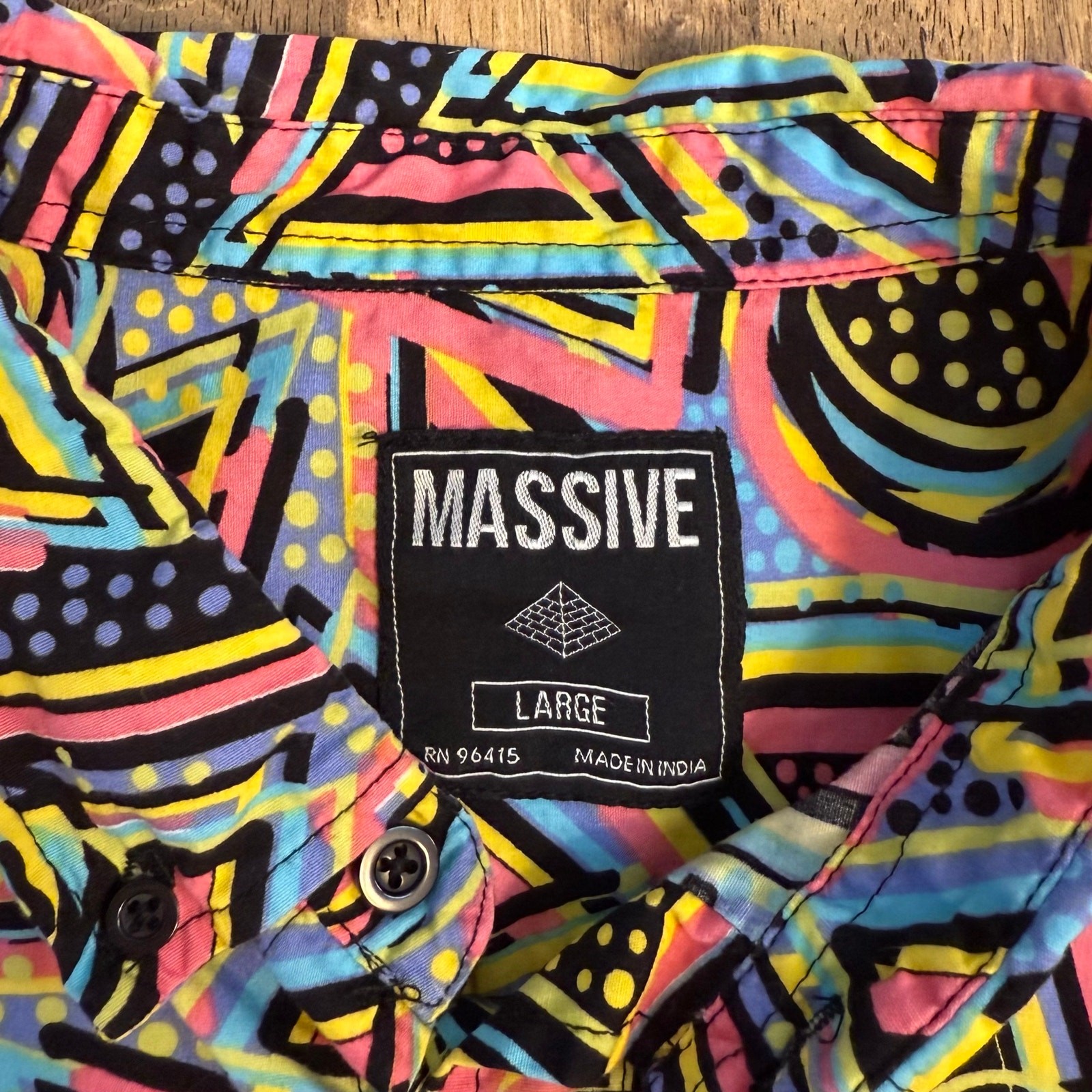 Massive Vaperwave 90s Patterned Short Sleeve Cott… - image 3
