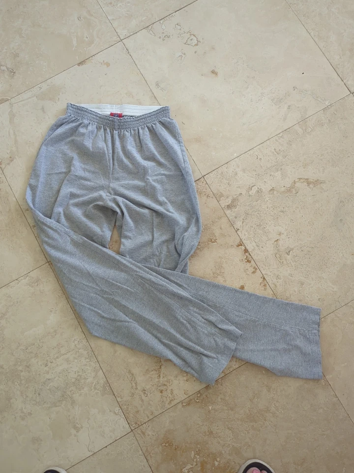 Pantalones de dormir para mujer NFL Buccaneers talla pequeña Foto 3 de 4