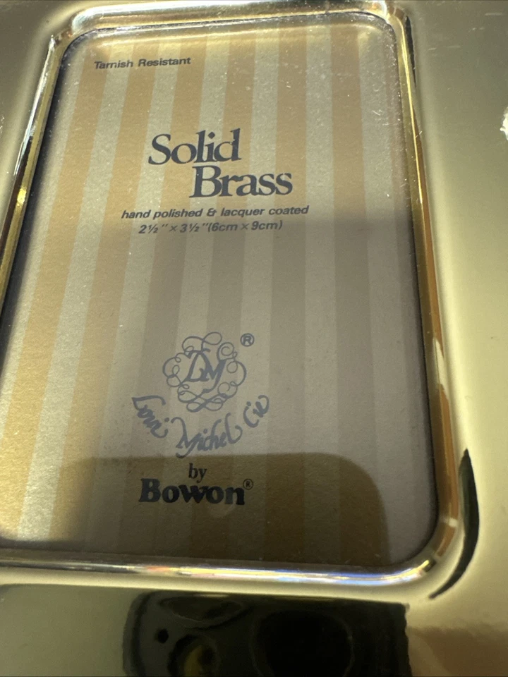Bowon 实心黄铜相框 2.5 英寸 x 3.5 英寸照片防污手工抛光 — 第 3/4 张图片