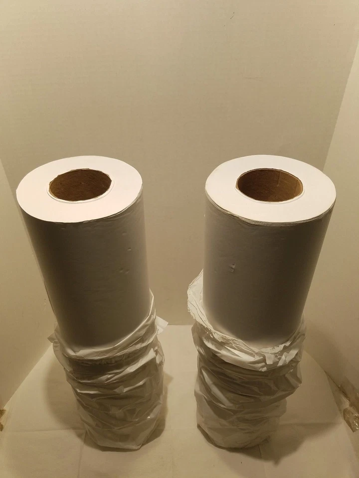 Qty= 2: PM Company Amerigo Wide Format, Copy-20lb, 24" x 500', 3" Core, White - Image 2 of 4