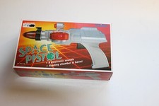 Vintage RARE Weina SPACE PISTOL Laser Ray Gun MIB 1990 - WHITE