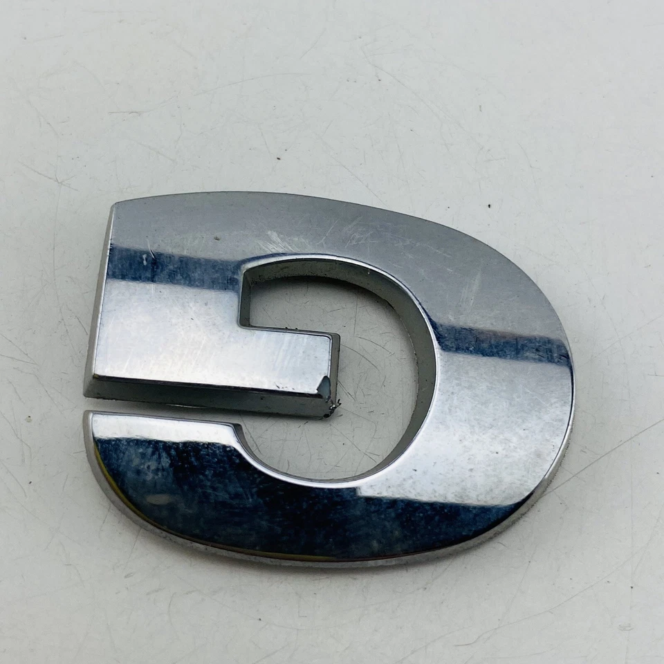 2004-2010 Volkswagen Touareg Emblem Logo Letter Symbol Badge Rear Chrome E49G - Image 3 of 4
