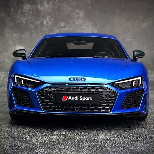 1/18 Audi R8 Coupe 2021 open close diecast car model Metallic Blue - Picture 4 of 12