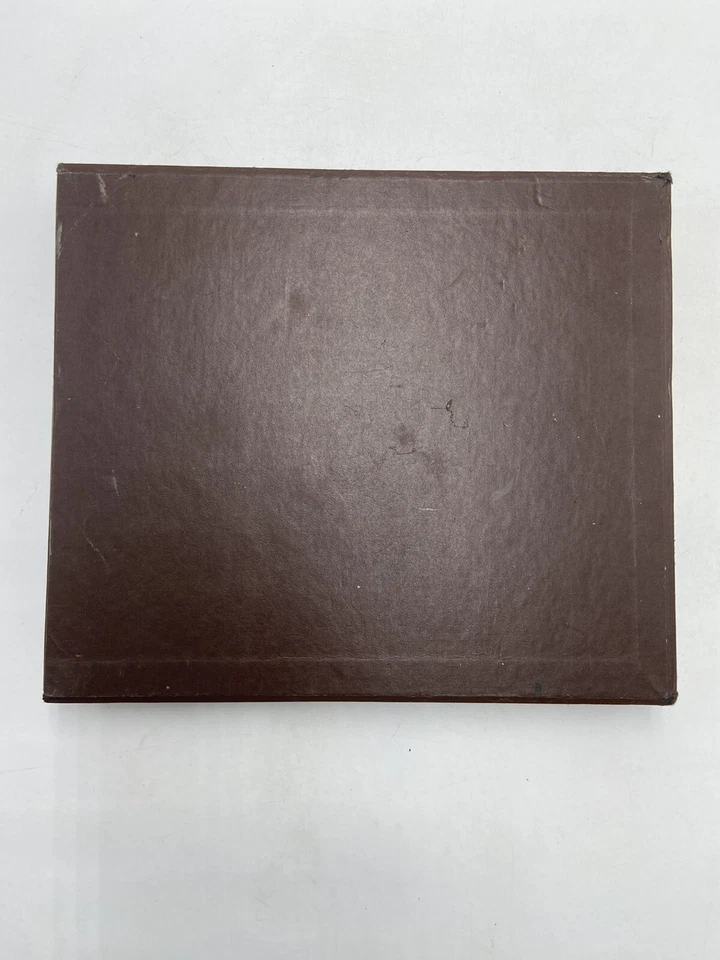 Vintage Gone With The Wind VHS Box Set Deluxe Souvenir Booklet - Image 3 of 4