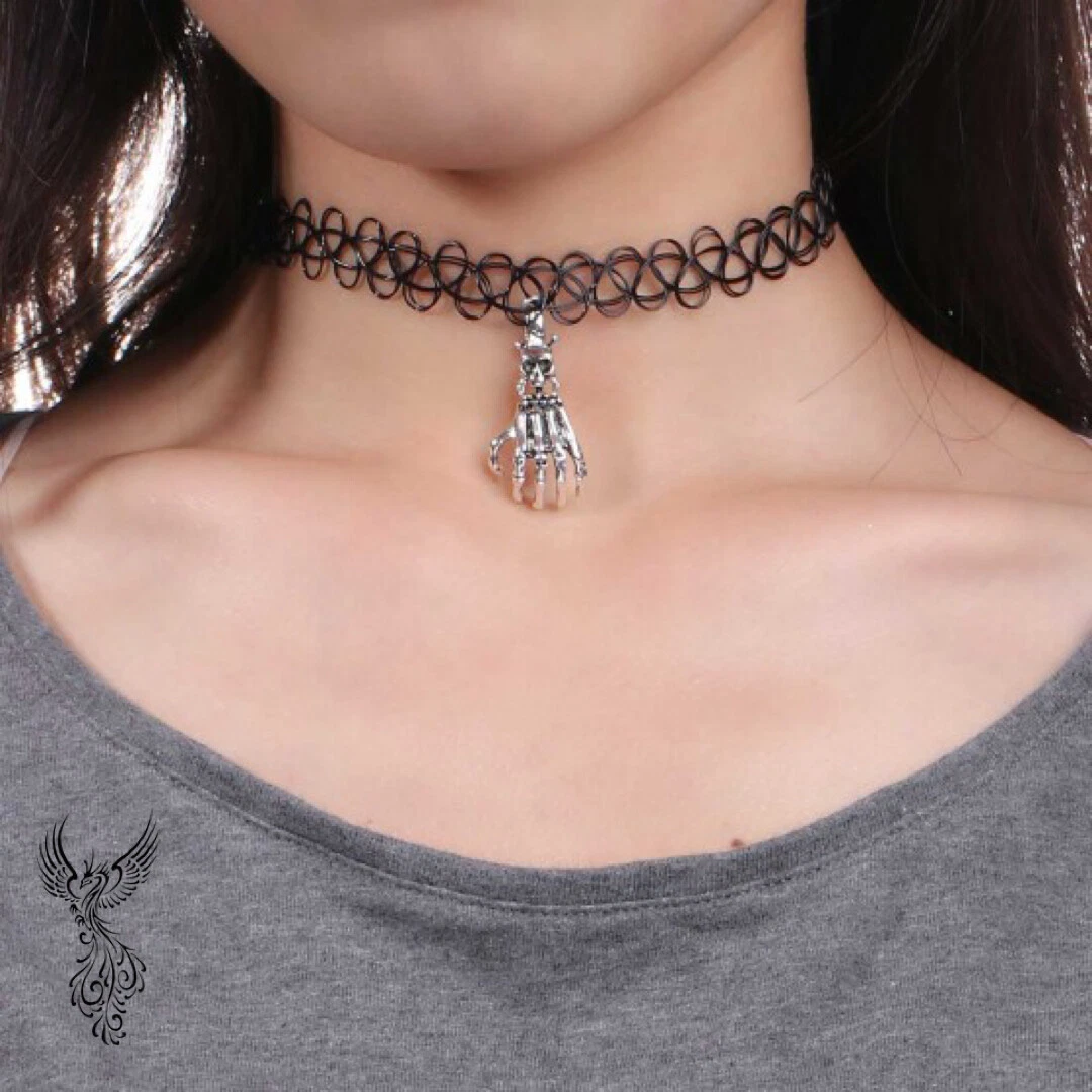 Elastic choker outlet