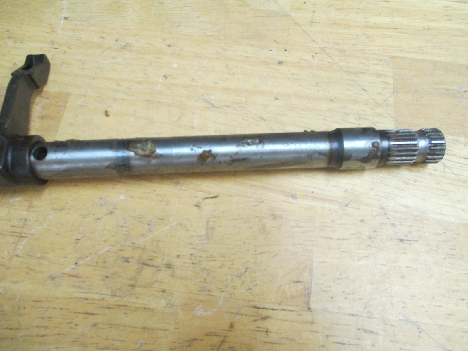 Ferrari 308 Clutch Shaft / Lever # 109794