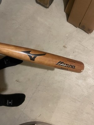 Mizuno Elite Maple Wood Bat MZM 271,  28 inches
