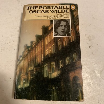 The Portable by Oscar Wilde book. B13