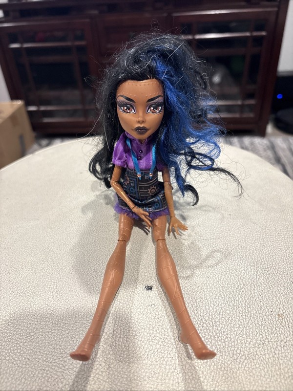 Monster High Robecca Steam Fashion Doll