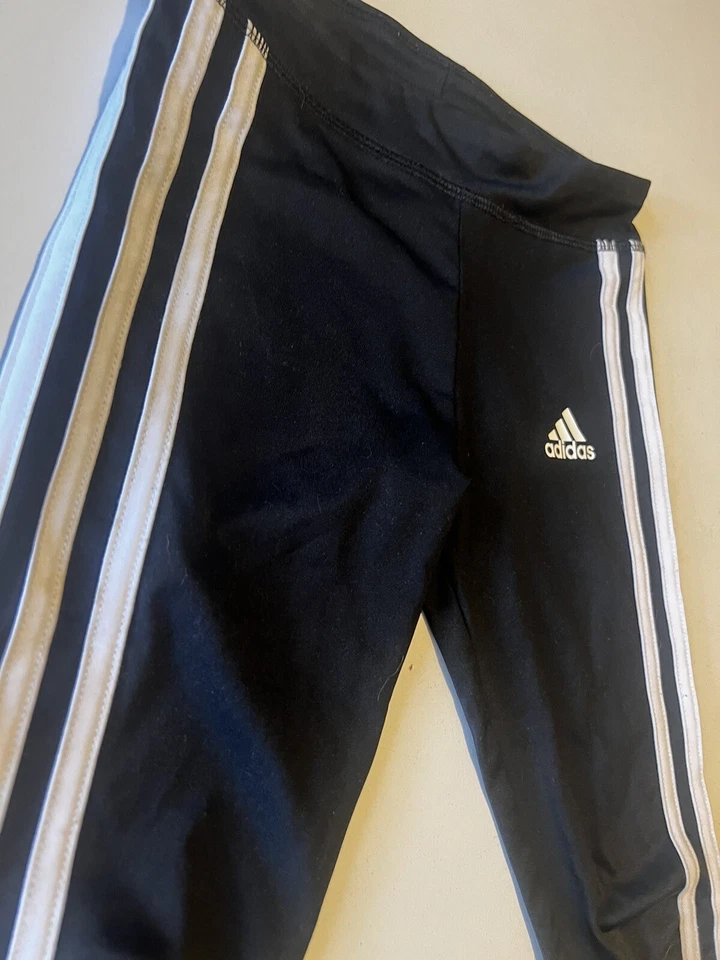 ADIDAS Girls Kids size 5 Leggings Pants Black Cropped Athletic - Image 2 of 4