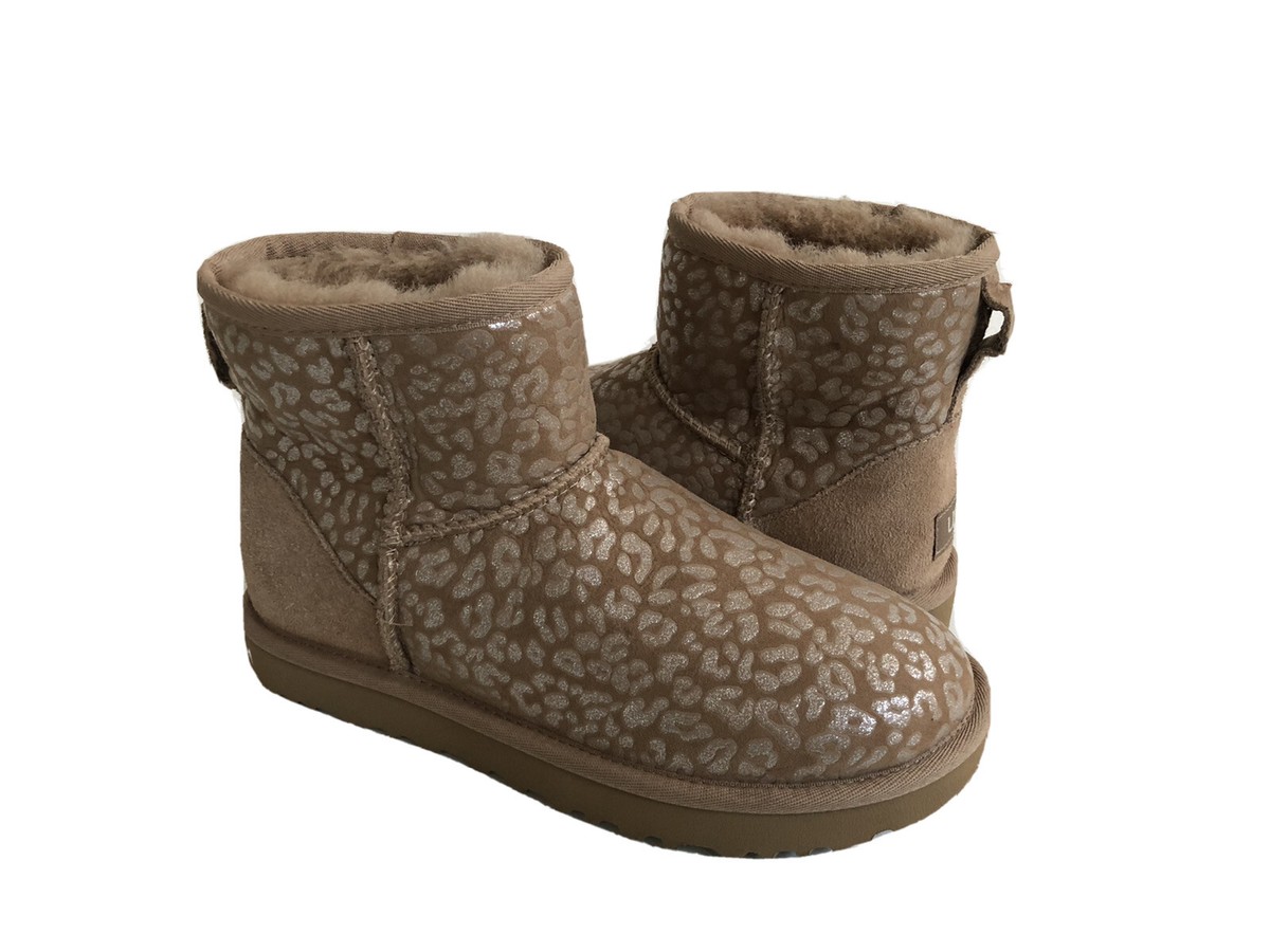 UGG CLASSIC MINI METALLIC SNOW LEOPARD CHESTNUT BOOT US 6 / EU 37 