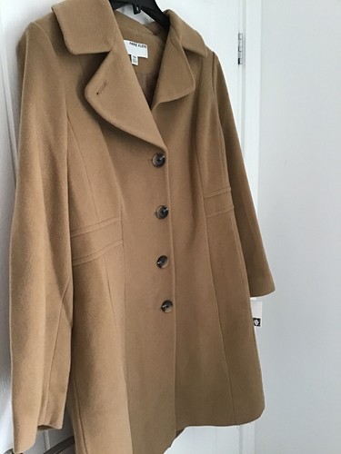 Anne Klein Ladies Coat For Macy's, Size 