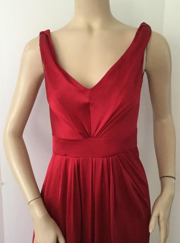 Carolina Herrera Vestido de seda rojo adornado (talla 2) - MSRP $4999.00 - Imagen 8 de 12