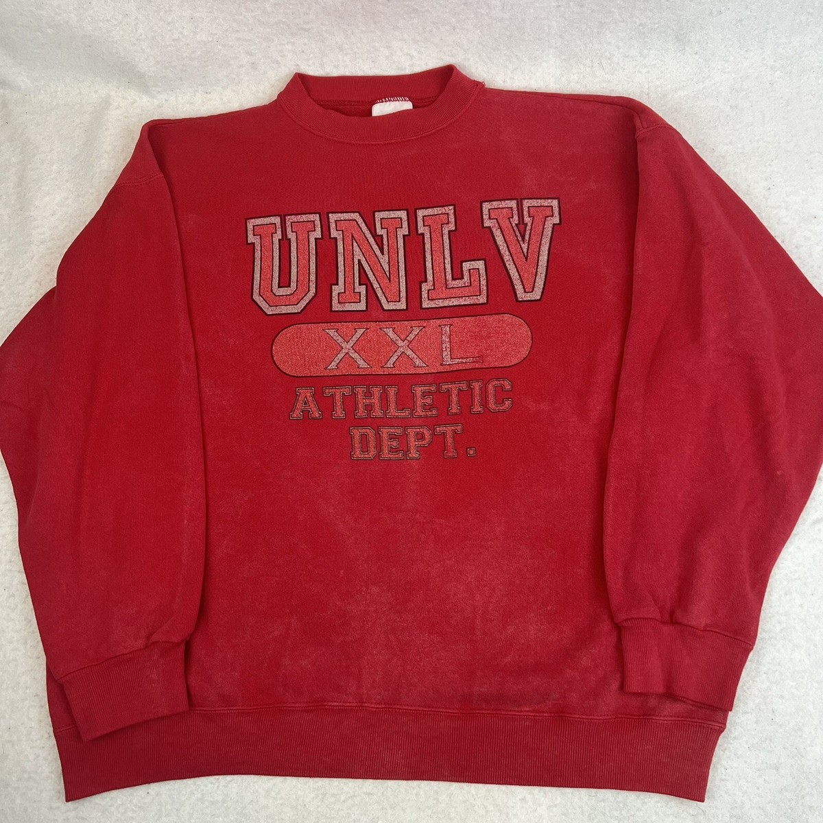 Vintage UNLV University of Nevada Las Vegas Rebels Sweatshirt Size