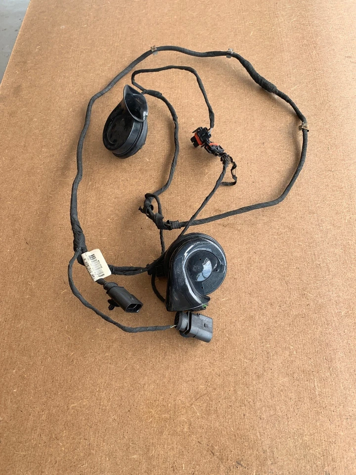 2002-2005 AUDI A4/A4 QUATTRO CHICOTE DE FIOS DE PARA-CHOQUE DIANTEIRO FABRICANTE DE EQUIPAMENTO ORIGINAL - Imagem 2 de 4