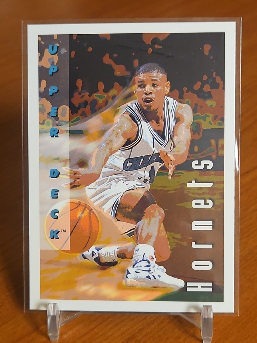 90s Muggsy Bogues シャーロット ホーネッツ USA製 レア Basketball Card 1992-93 Upper Deck - #352 Muggsy Bogues Charlotte