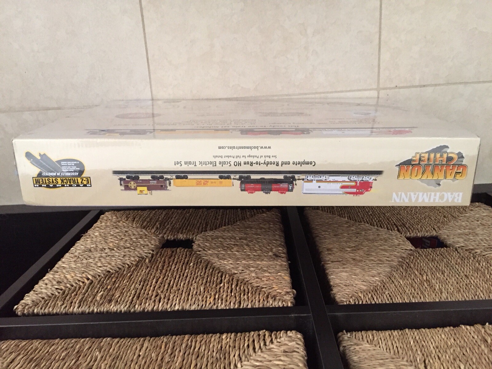 bachmann canyon chief