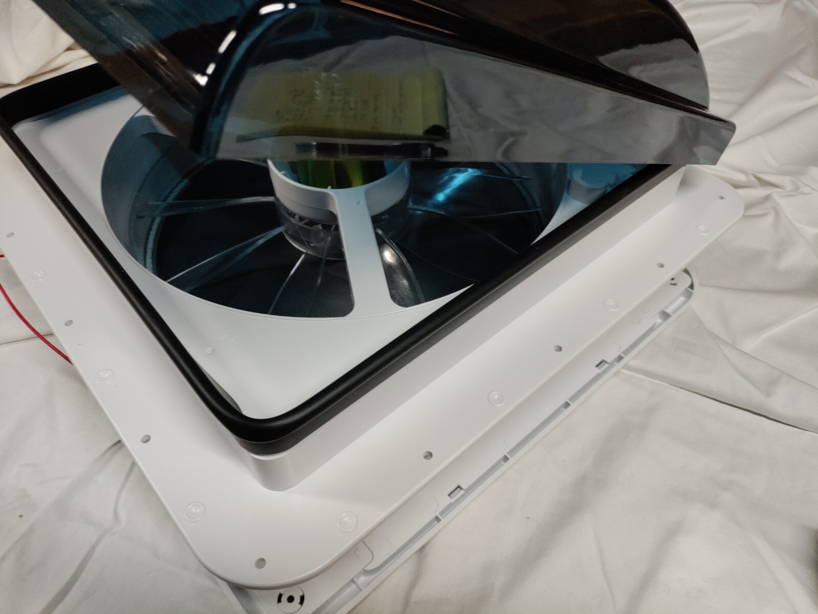 LT Power RV Roof Vent 14x14 Smoke Lid Multi Speed Rev with 4 LED Lights