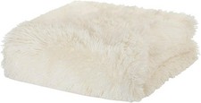 Image of Catherine Lansfield Cuddly Cream, Throw- 150x200cm