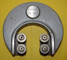 Uczenie gardła M30x1,5 6g używane