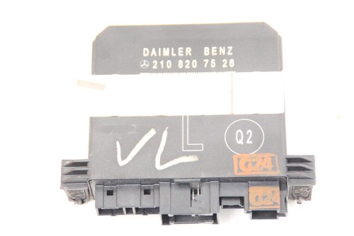 Steuergerät sonstige Mercedes E Klasse S 210 2108207526 Türsteuergerät vorn link