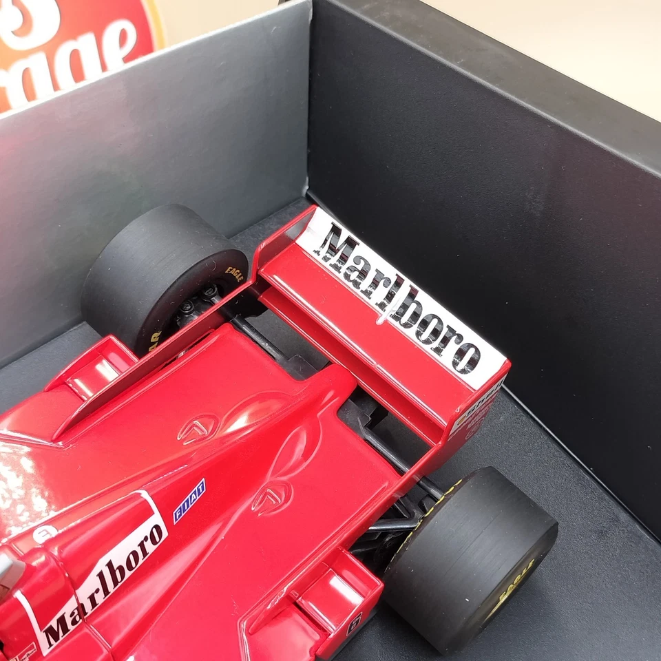 MINICHAMPS 1/18 Ferrari F310B Eddie Irvine #6 Marlboro decals 180970006 - Image 4 of 4
