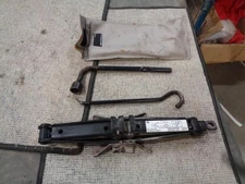 GALANT    2006 Jack 1585215