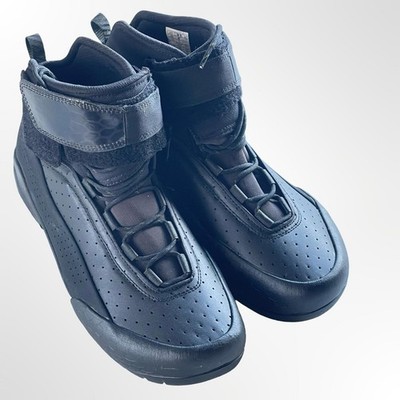 Black High-Top Climbing Sneakers in size 11 - NWOT
