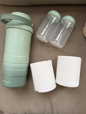 momcozy Reusable Leak Proof Breast Milk Storage Bottles Set Green Clear White