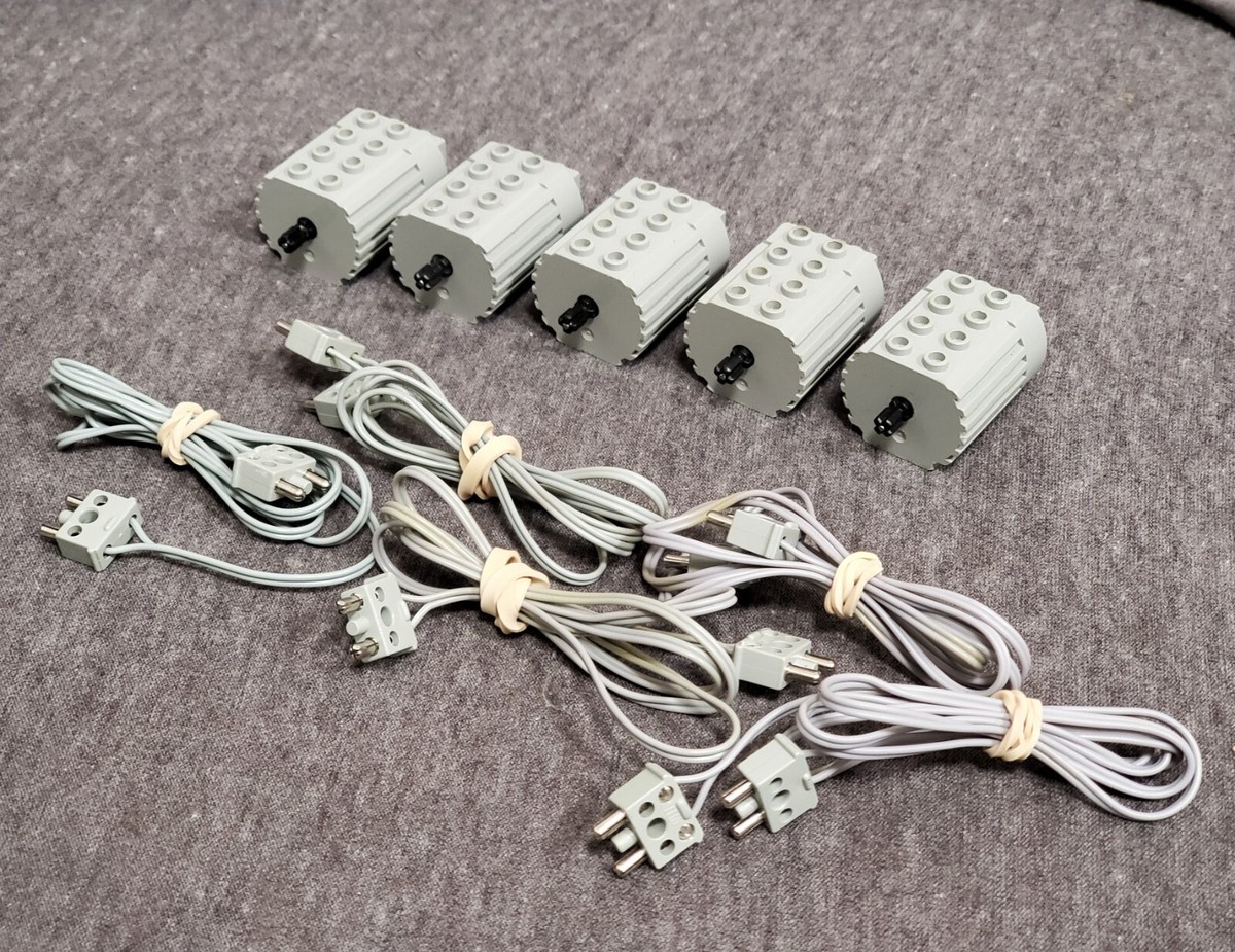 Lot of LEGO 4v Technic Dacta grey motor 2-prong