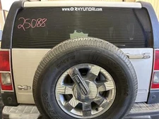 HUMMER H3 LEFT BACK DOOR SILVER 59U (NO SPARE TIRE CARRIER)