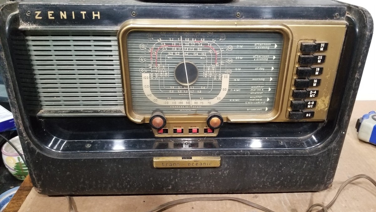 ジャンク Zenith ゼニス TransOceanic 真空管ラジオ G500 Vintage Zenith TransOceanic Radio Model G500 5G40 - #10 - No Power