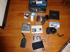 Sealife DC800 Underwater Camera w/ Housing + Accessories 8 MEGAPEXIL ITEM #SL180
