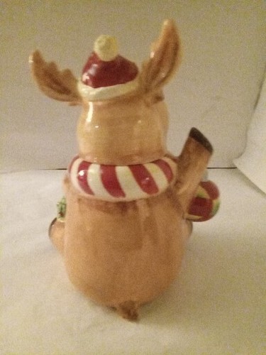2010 Harry & David Ceramic Cookie Jar Christmas Moose w/ Wreath Presents Holiday - Picture 3 of 5
