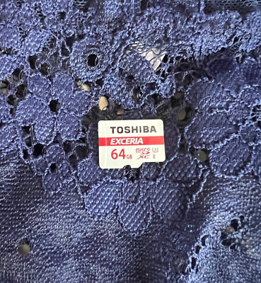 Toshiba 64 GB SDXC Karte micro SD Card Digitalkamera * gebraucht von Privat  *