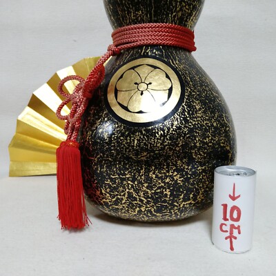 Japanese Lacquer Gourd 25.98inch Samurai Sake Bottle Gold