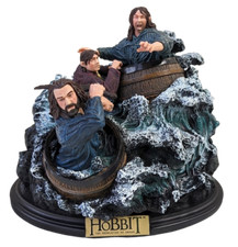 The Hobbit The Desolation of Smaug Barrel Riders Statue & Blu-Ray Box Set