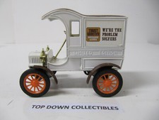 Trust Worthy 1905 Fords First Delivery Car Die Cast Coin Bank With Key ERTL
