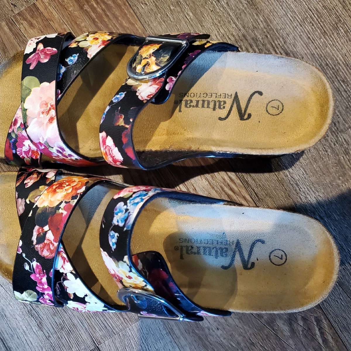 Natural reflections flip flops sale