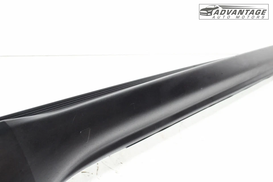 2014-2021 JEEP GRAND CHEROKEE RIGHT SIDE SKIRT ROCKER PANEL MOLDING OEM - Image 4 of 4