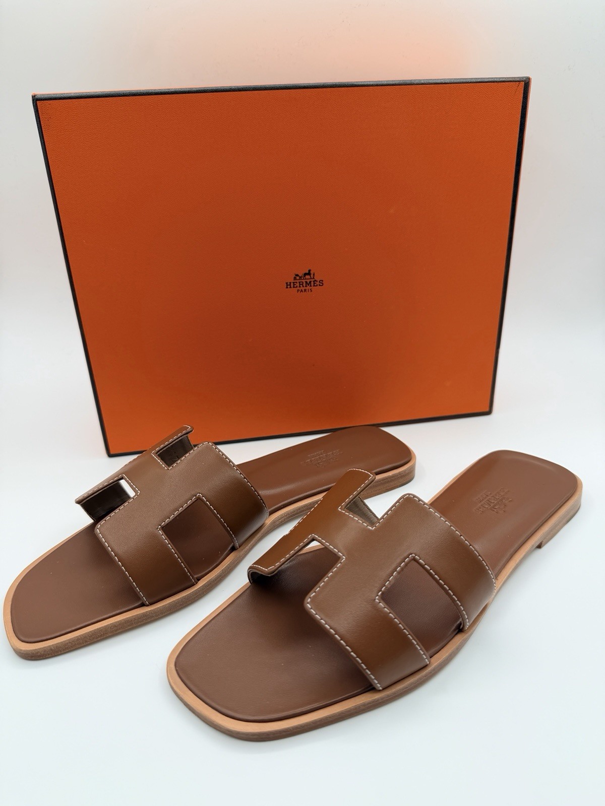 HERMES Oran Sandals Flat Size EU39 US 8.5 Shoes Logo Brown Women