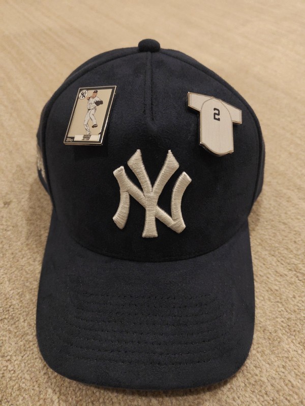 Lids Mitchell & Ness Topps Fanatics Player Chase Series 2 Derek Jeter Yankees #2