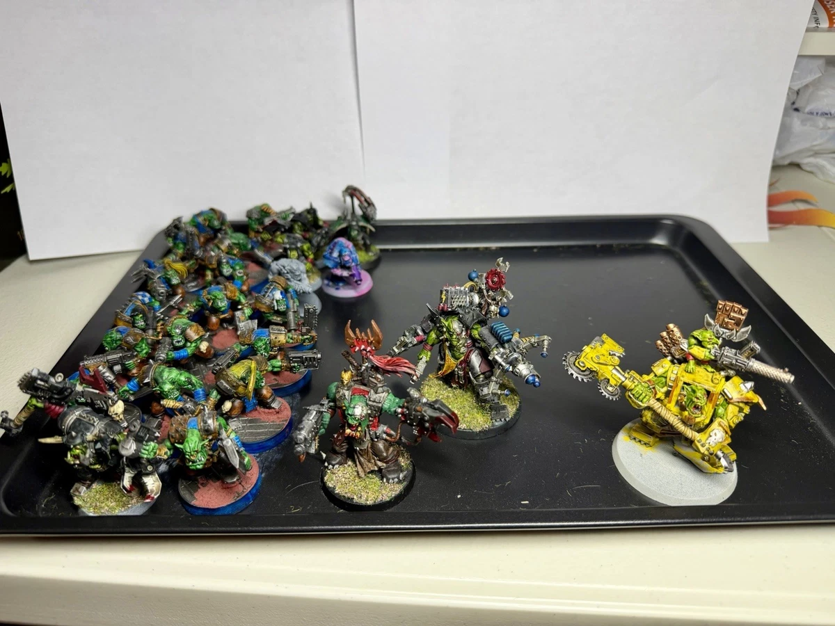Orks Fully Assembled & Painted Warhammer 40K Miniature Toys for