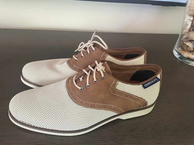 Mens - Crown And Ivey, Size 10 Tan Saddle Oxfords.  Brand New.