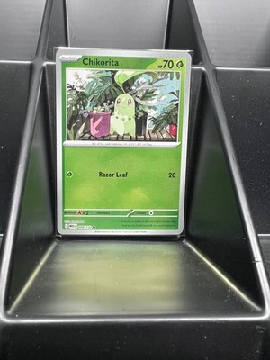 Chikorita - Reverse Holo ME01: Mega Evolution 008/132 NM MINT