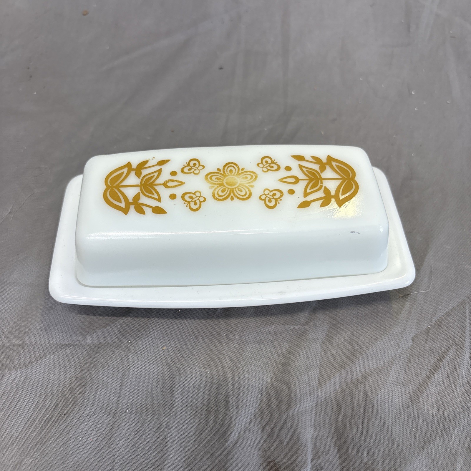 Vintage Corelle Pyrex Butterfly Gold Stick Butter Dish W/ Lid