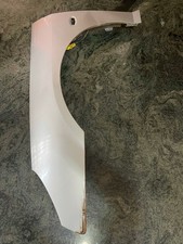 PARAFANGO ANTERIORE SX PEUGEOT 407sw 2.0cc HDI 2005