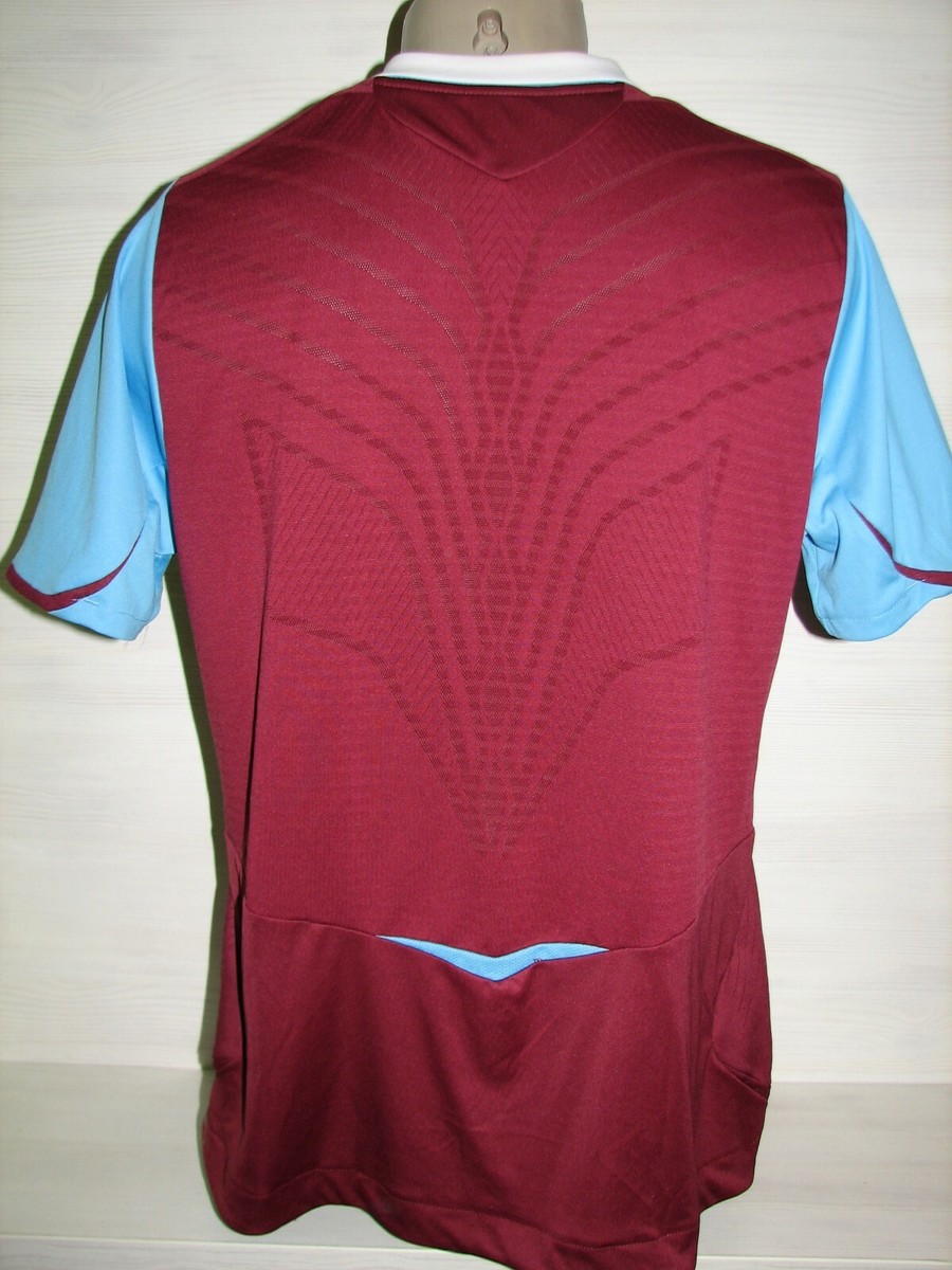 West Ham United Home Camiseta de Fútbol 2009 - 2010. Sponsored by SBOBET